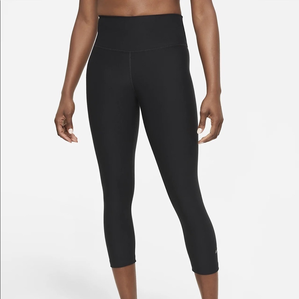 Nike sculpt Women's Cropped Training‎ Leggings